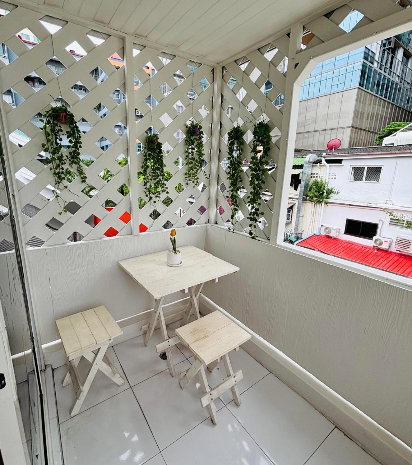 Reehouse@Soi Cowboy/Asoke Bts Hotel Bangkok Buitenkant foto