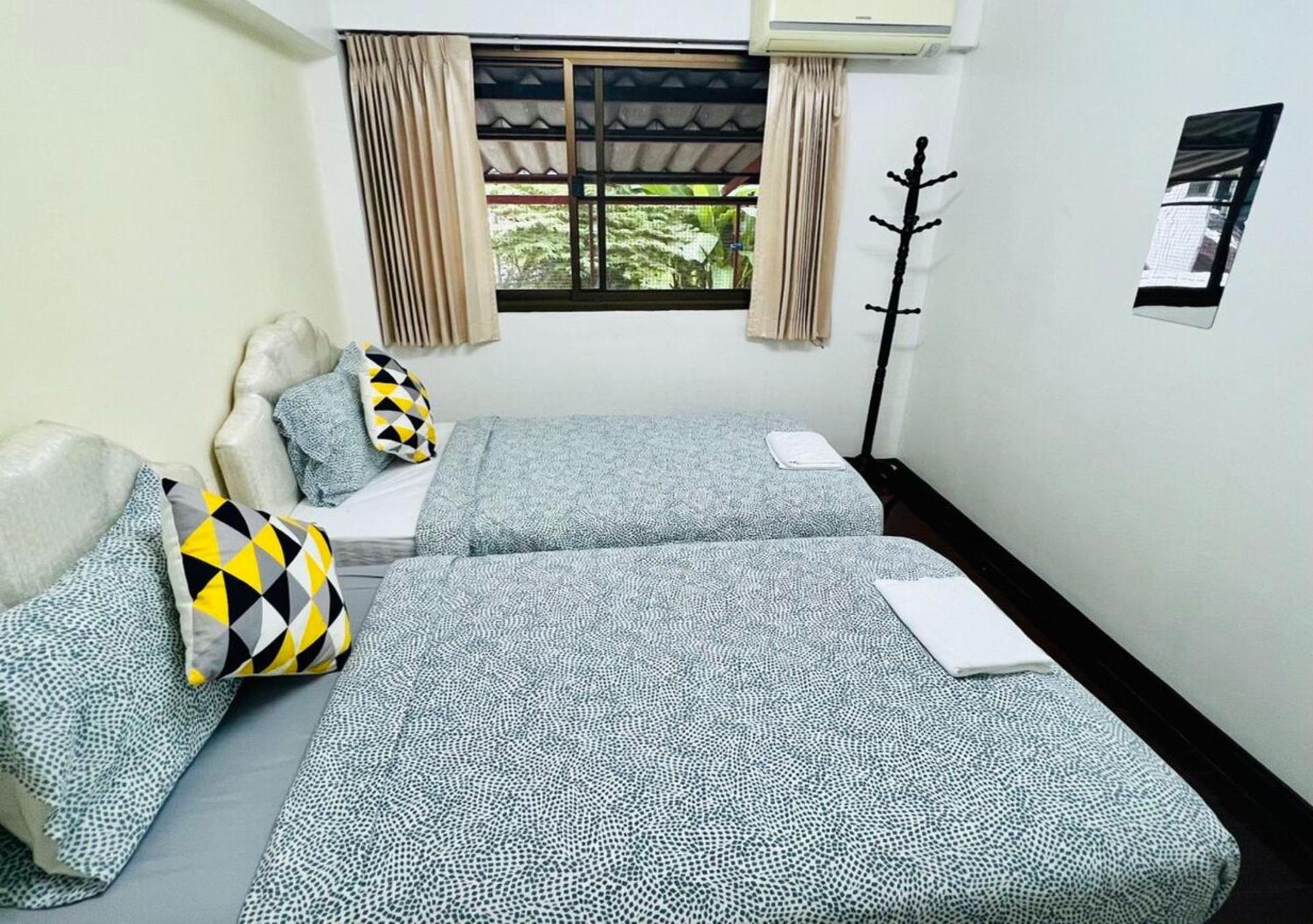 Reehouse@Soi Cowboy/Asoke Bts Hotel Bangkok Buitenkant foto