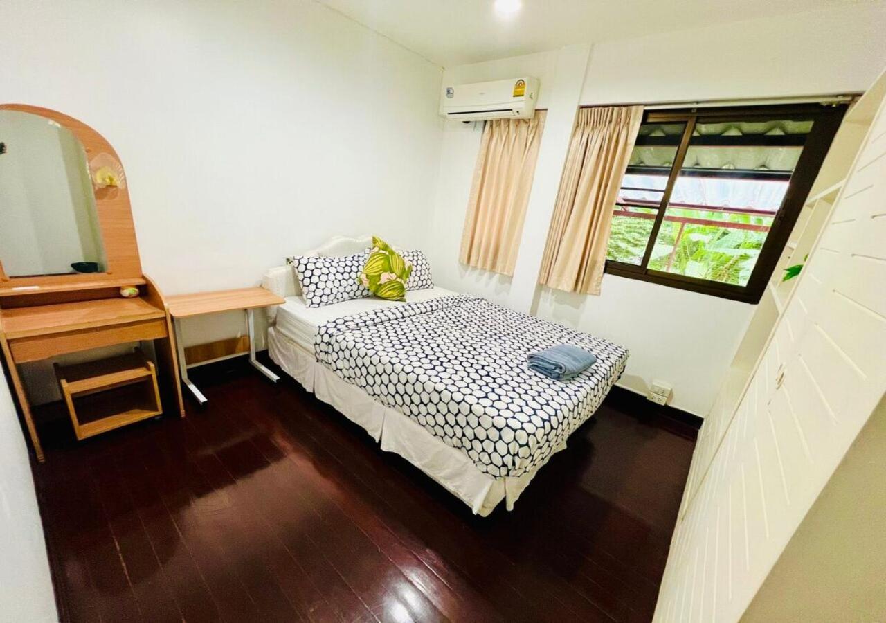 Reehouse@Soi Cowboy/Asoke Bts Hotel Bangkok Buitenkant foto